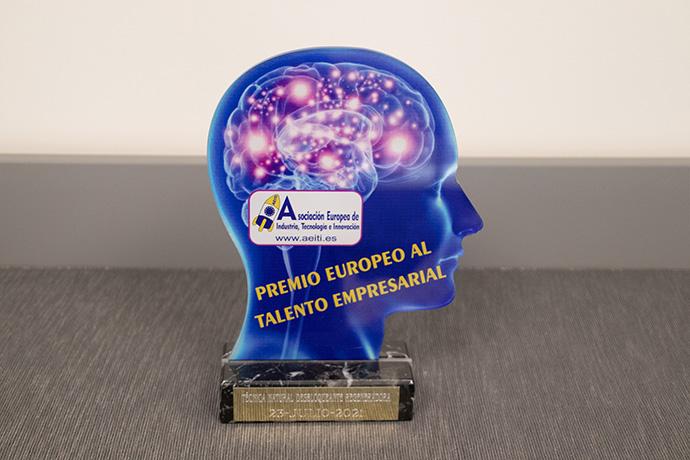 Compromiso_TNDR_premio_talento_empresarial
